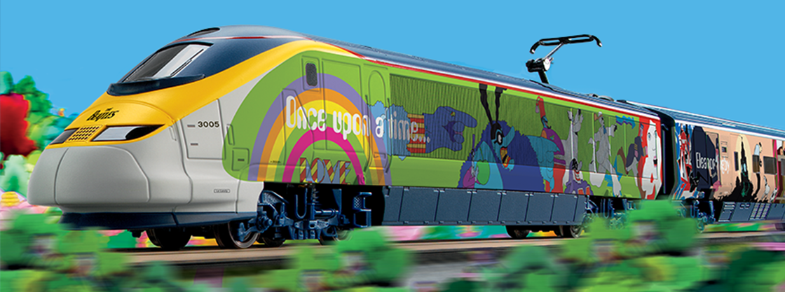 R1253M Eurostar 'Yellow Submarine' Train Set