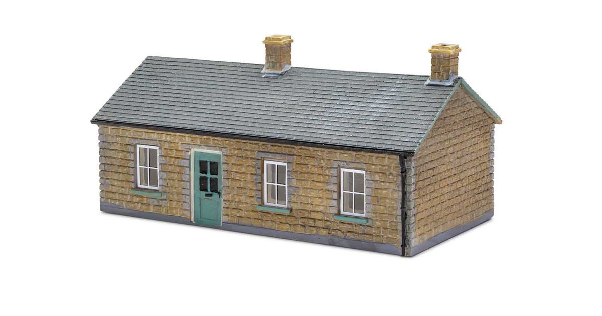 R7264 Hornby Skaledale OO Scale The Old Smithy 