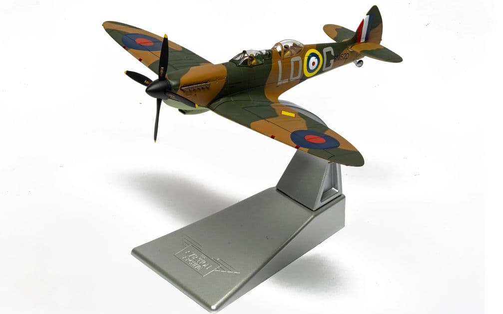 Airfix 1:48 Supermarine Spitfire Mk.IXe - Airfix 1:48 Supermarine Spitfire Mk.IXe - Skala 1:48