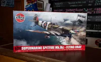 Supermarine Spitfire Mk.IXc - Flying Dray
