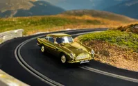 Aston Martin DB5 - James Bond 'Goldfinger' - Gold Edition