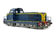 SNCF, locomotive diesel BB 66047, 2e sous-série, livreé bleu/jaune, ép. III