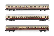 DB, 3-tlg. Set Reisezugwagen „TEE Bavaria” in rot/beiger Lackierung, bestehend aus 1 x Apm¹²¹, 1 x Avm¹¹¹ und 1 x ARDm¹⁰⁶, Ep. IV