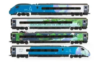 R30444 Avanti West Coast Class 390 COP26 Livery 4 Car Train Pack No.390121