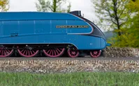 Hornby Dublo: LNER - Class A4 - 4492 'Dominion of New Zealand'