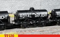 Royal Daylight - 12T Tank Wagon - Triple Pack  