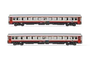 FS, 2-tlg. Set 2. Klasse Reisezugwagen UIC-Z1 „Progetto 901” in „Frecciabianca”-Lackierung mit roten Einstiesturen, Ep. VI