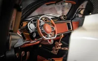 Pagani Utopia Coupé - Bianco Perla - 1:8 Scale Kit