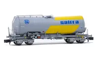 RENFE, vagón cisterna aislado de 4 ejes para cianuro de hidrógeno, decoración amarilla/gris, «Saltra», ép. IV