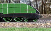 LNER - Streamlined B17 - 2870 'City of London'