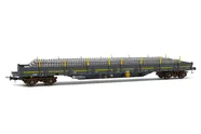 SNCF Infra, 4-axle stake wagon Res, loaded with concrete sleepers, period V