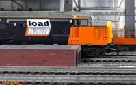 RailRoad Plus Loadhaul, Class 37, Co-Co, 37710 - Era 8