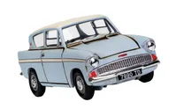 Harry Potter Flying Ford Anglia with Harry Potter and Ron Weasley Figurines