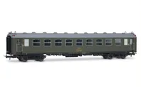 RENFE, 2-unit set of 5000 coaches, consisting of 2 x BB4 2nd class, with old bellows, in olive green livery, ep. IV