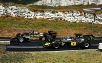 Ronnie Peterson Lotus - Twin Car Set