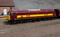 RailRoad: EWS - Class 47 - 'Windsor Castle' 47787