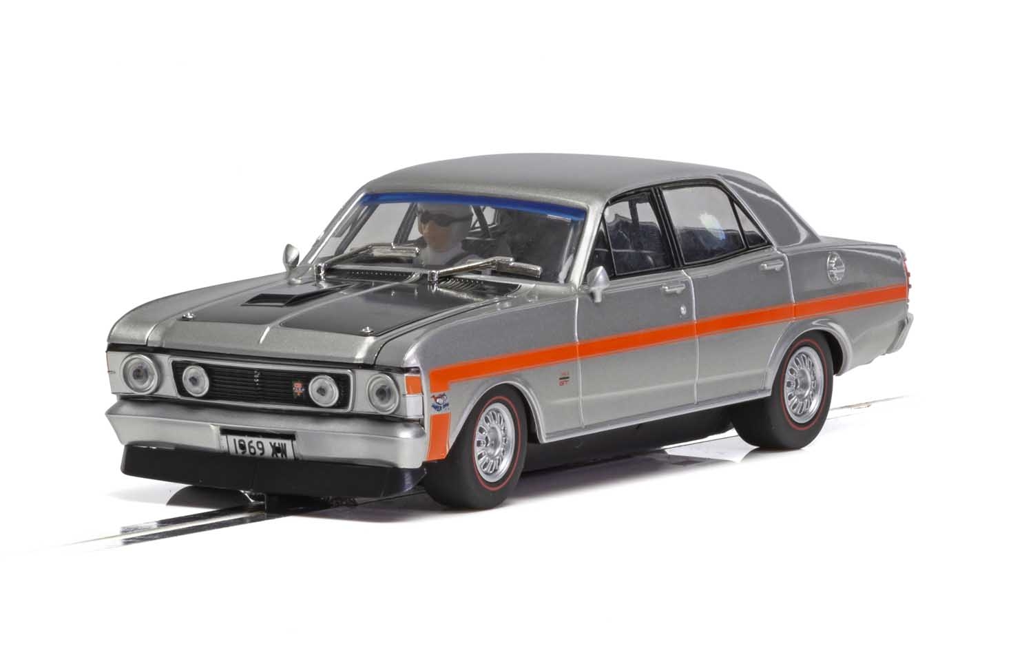 C4037 Ford XW Falcon Silver Fox