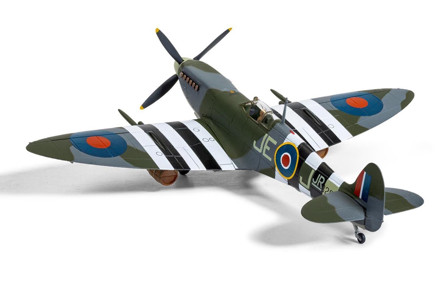 AA29101 Supermarine Spitfire Mk.IX W/Cdr. J.E. Johnson