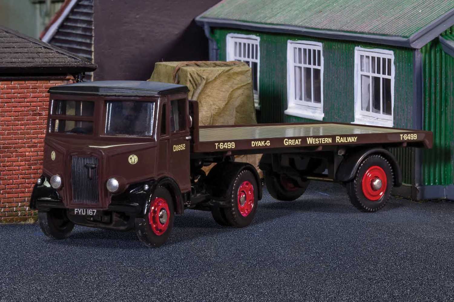 DG214005 Thornycroft Nippy Flatbed Trailer - GWR