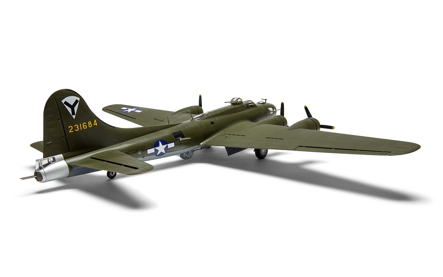 A08018A Boeing B-17G / Fortress Mk.III