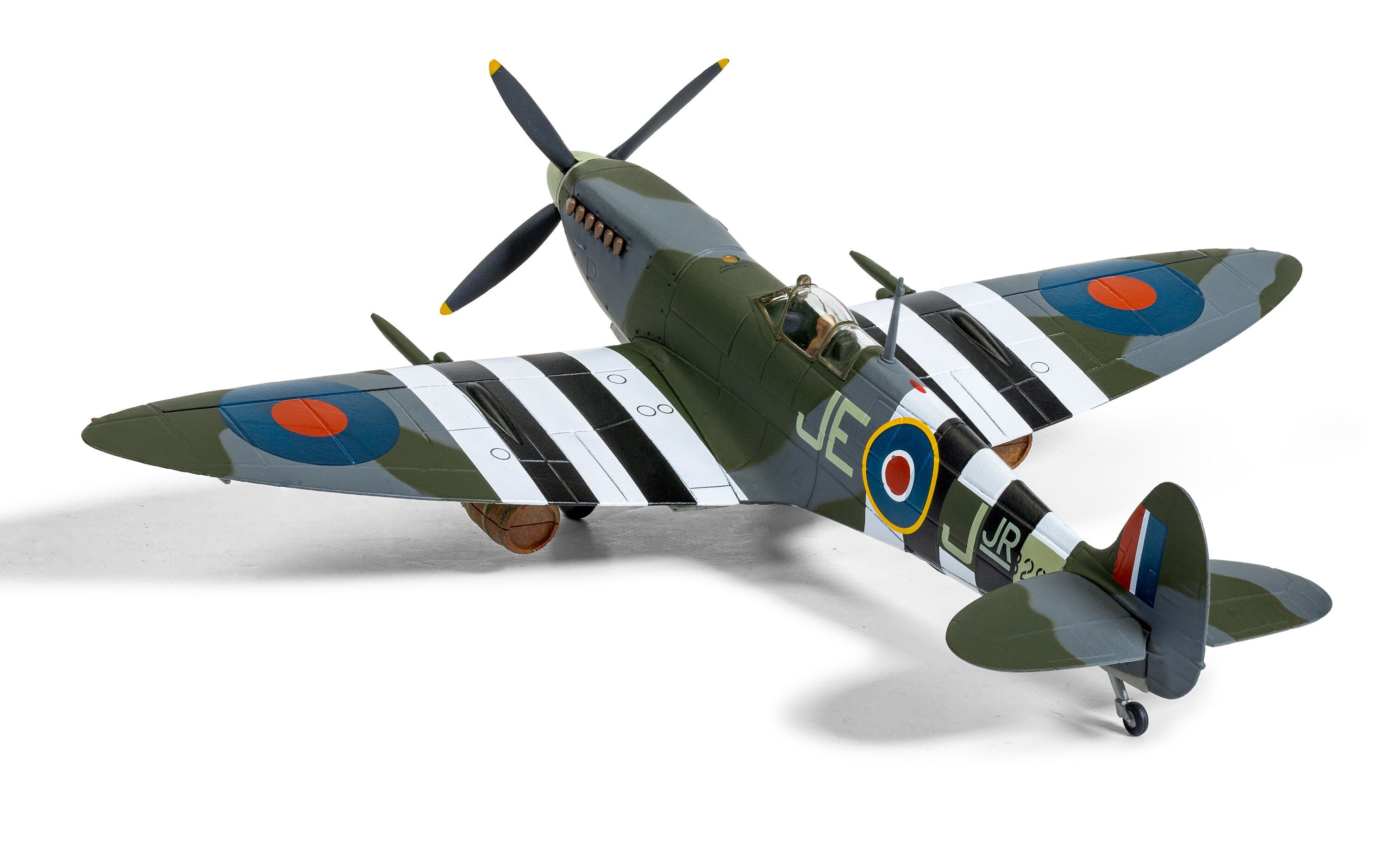 Supermarine Spitfire Mk.IX W/Cdr. J.E. Johnson