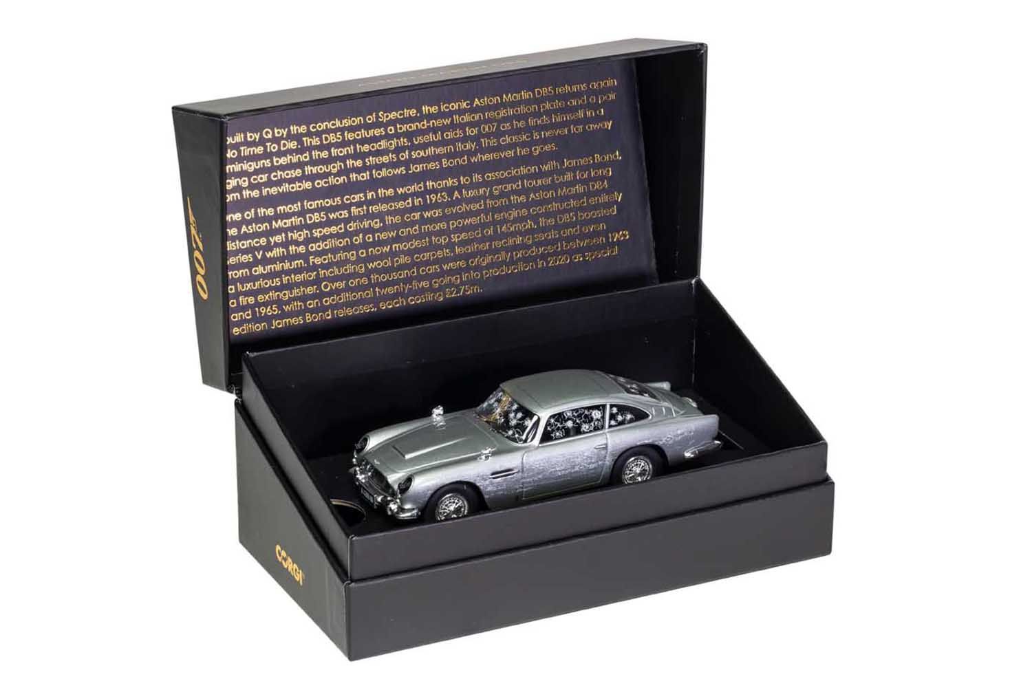 Corgi james bond store aston martin db5