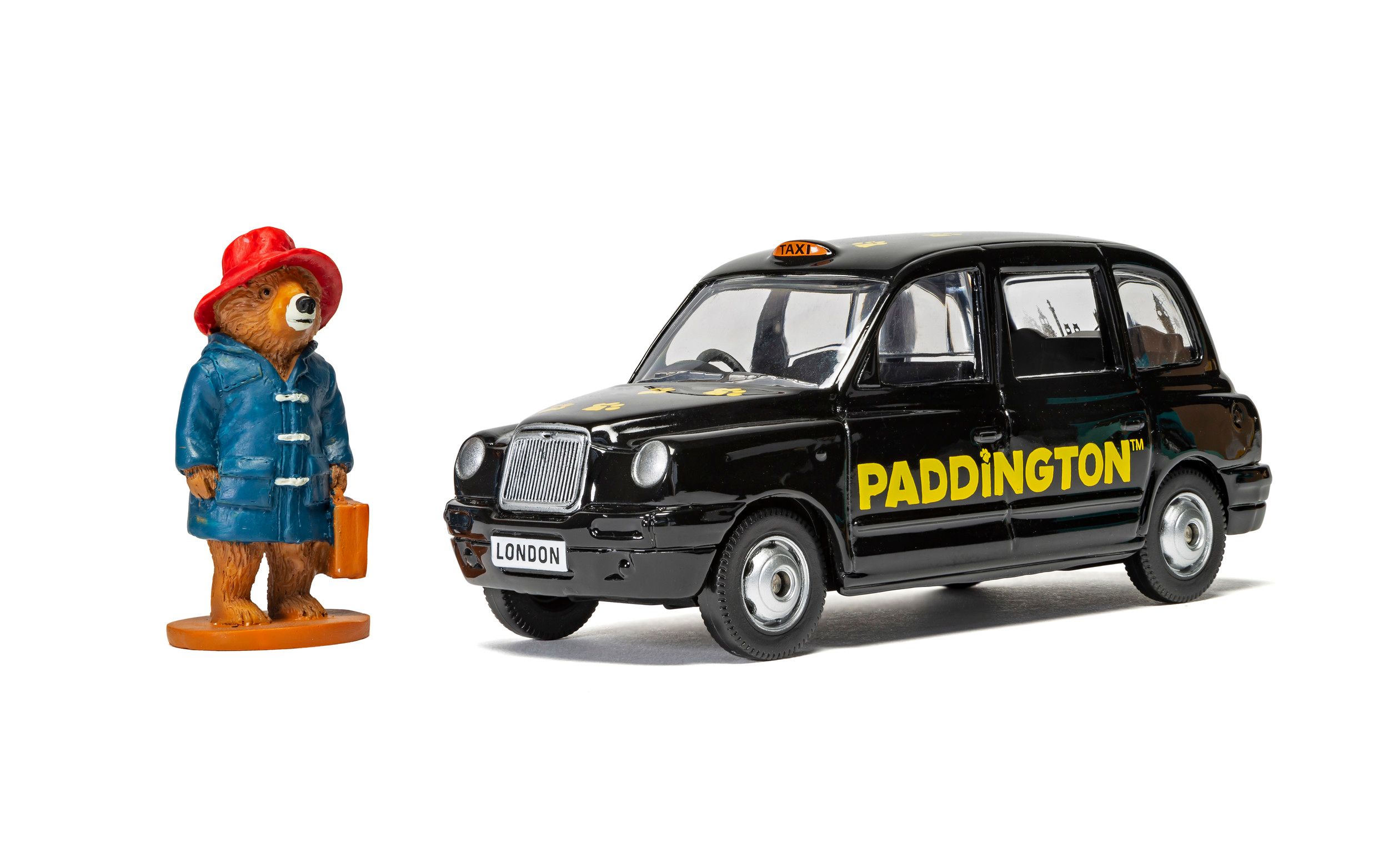 CC85925 Paddington Bear Taxi and Paddington Bear Figure