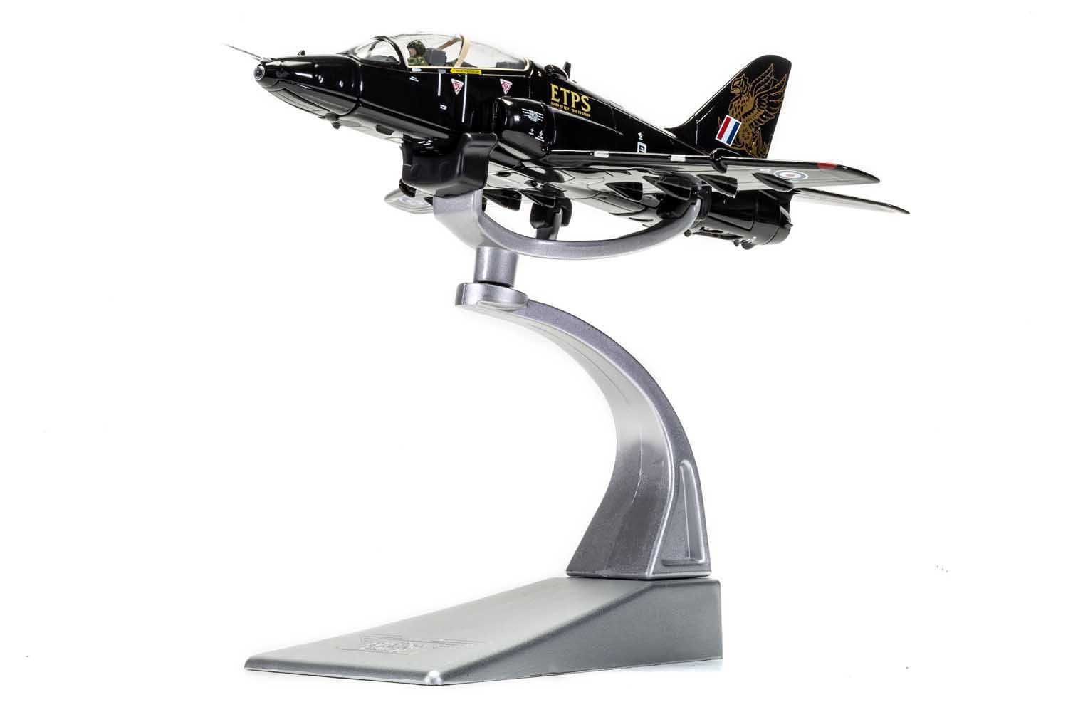AA36016 Corgi | BAE Hawk XX154 ETPS - diecast model kit
