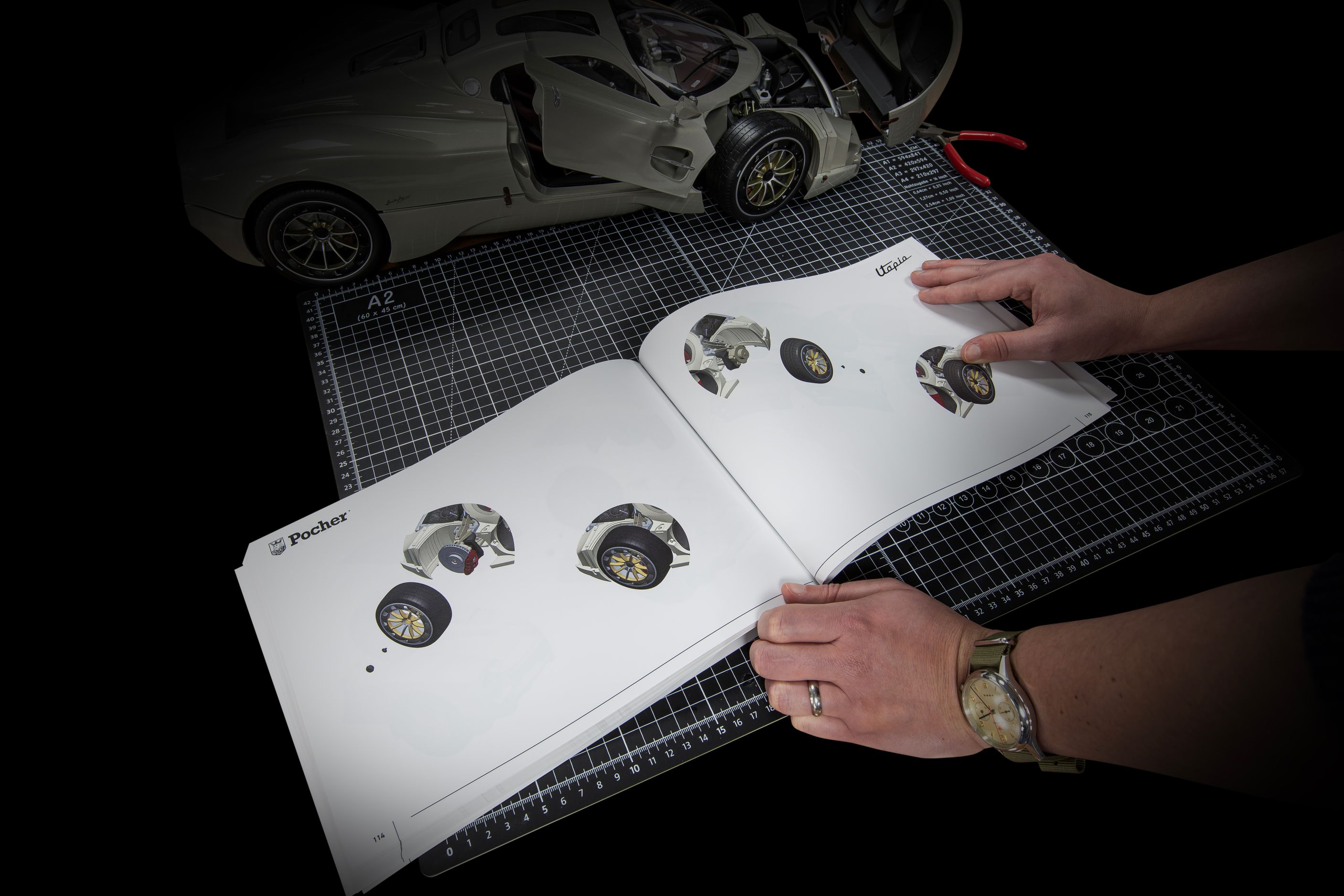 Pagani Utopia Coupé - Rinascimento Lucido - Instruction Manual