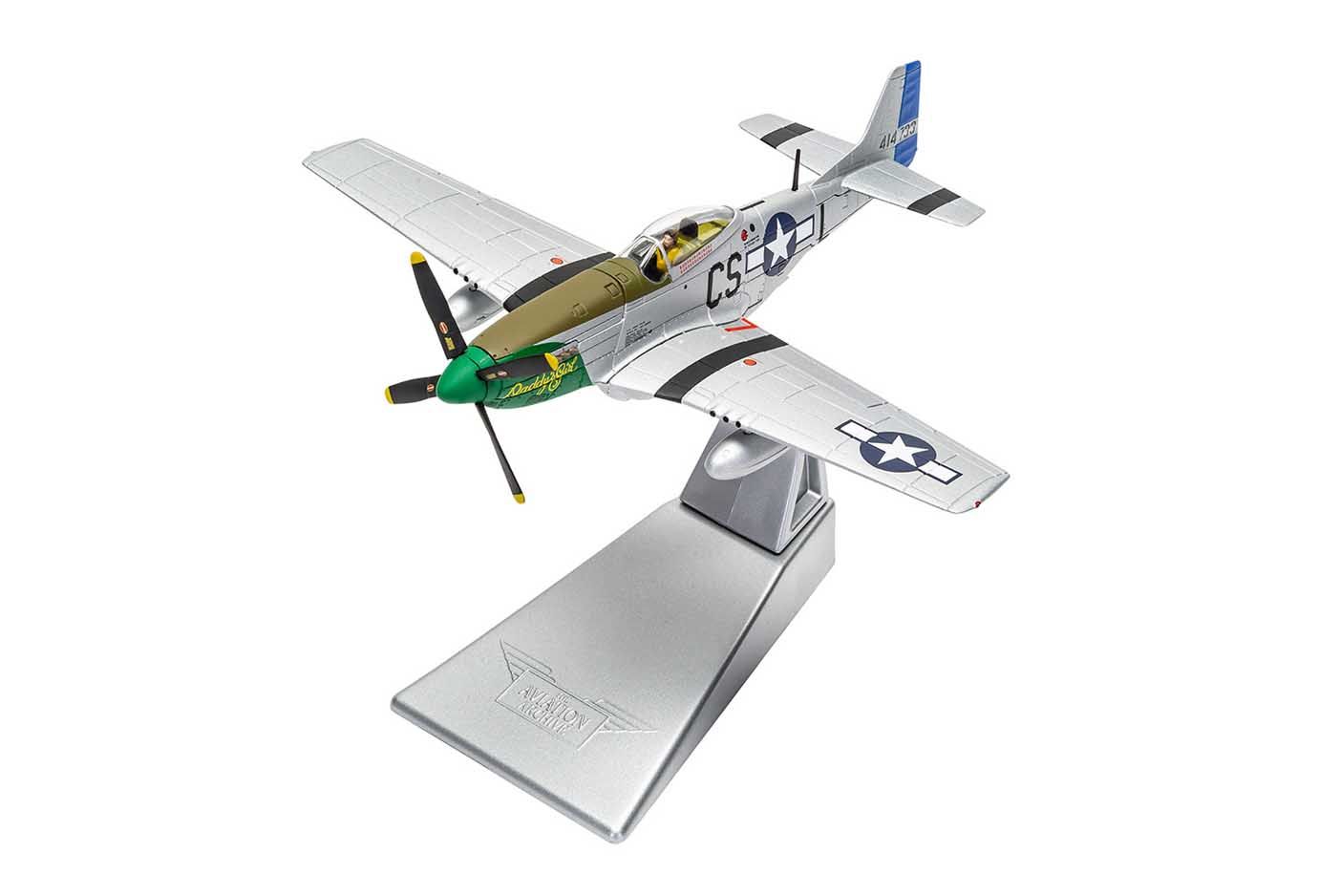 AA27704 North American Mustang P-51D- 44-14733/CS-L 'Daddy's