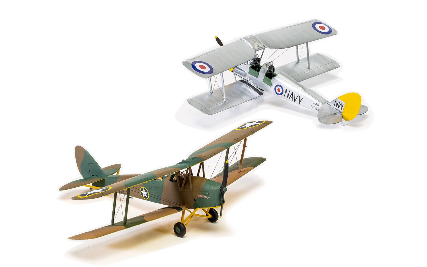 De-Havilland TIGER MOTH 1/6.2 RCモデル RC Plane De Havilland DH 82A Tiger Moth - Seen up close and