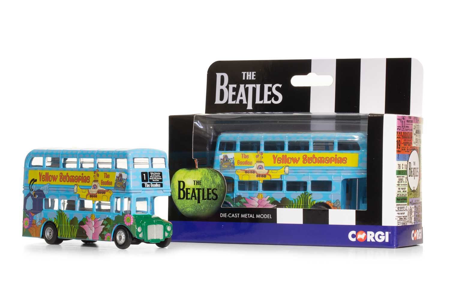 CC82333 The Beatles - London Bus - 'Yellow Submarine'