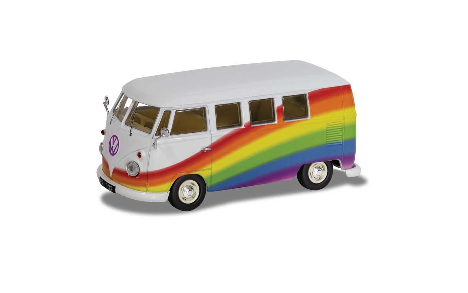 CC02739 VW Campervan Peace Love and Rainbows