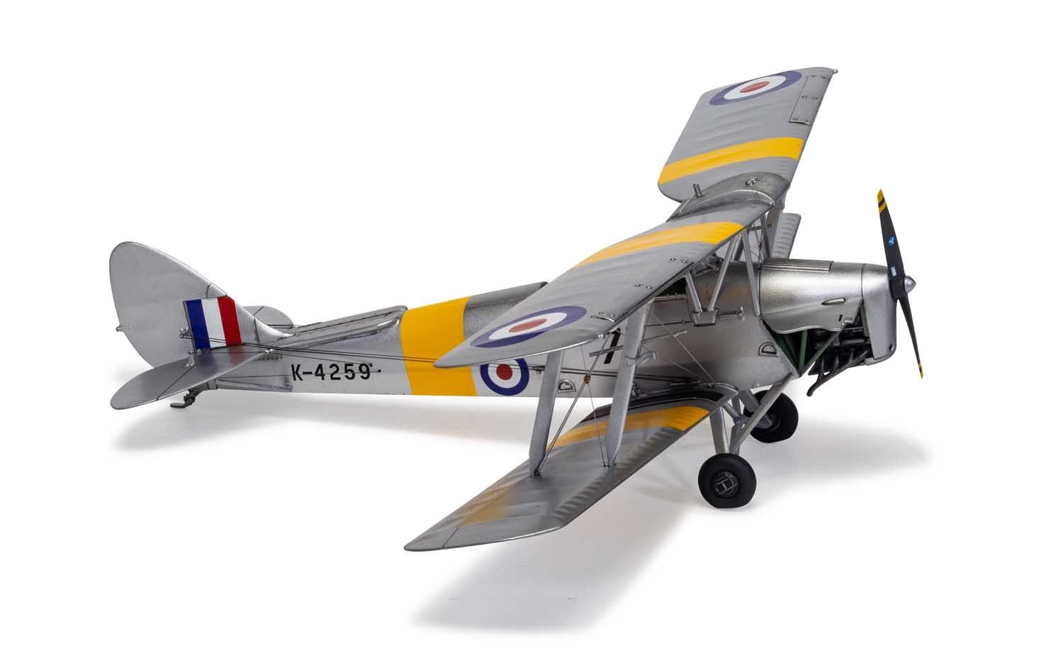 De-Havilland TIGER MOTH 1/6.2 RCモデル De-Havilland TIGER MOTH 1/6.2 RCモデル De-Havilland Tiger
