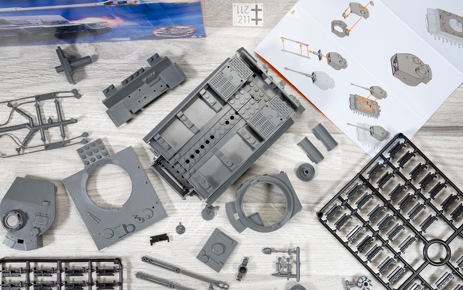 J6041 QUICKBUILD Tiger I J6041 QUICKBUILD Tiger I
