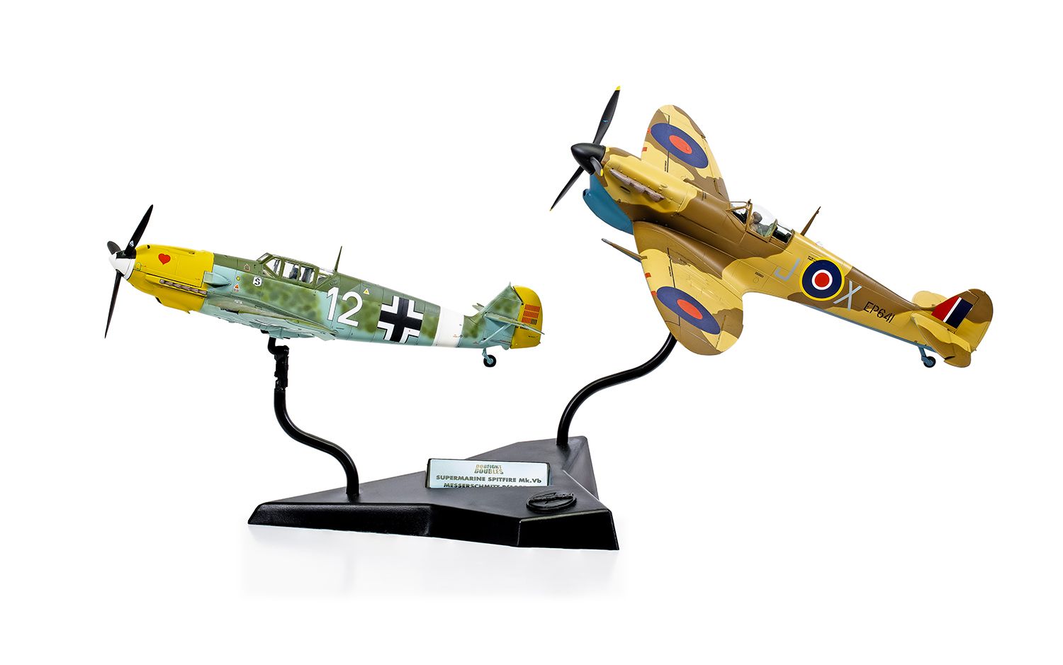 Spitfire Mk1A & Messerscmitt Bf109E Dogfight Double Spitfire Mk1A & Messerscmitt Bf109E Dogfight Double