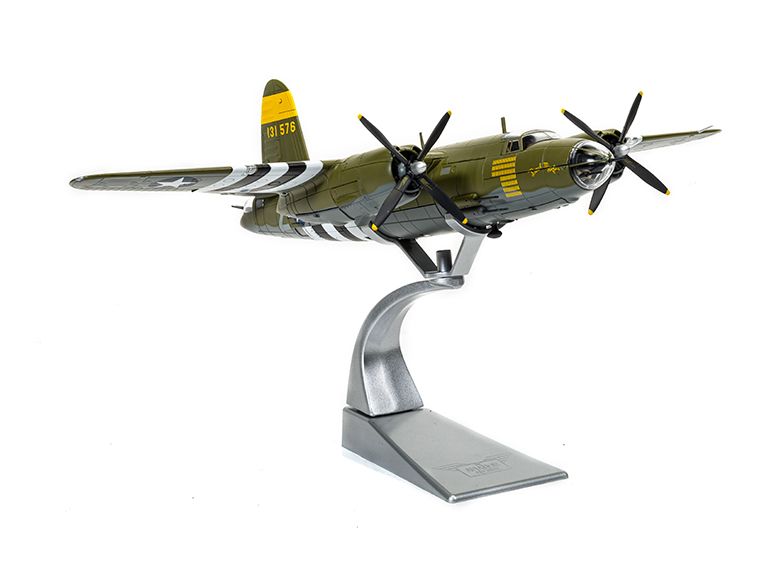 Martin B-26B Marauder 'Dinah Might’ - 553rd / 368th BG USSAF - Mjr David Dewhurst