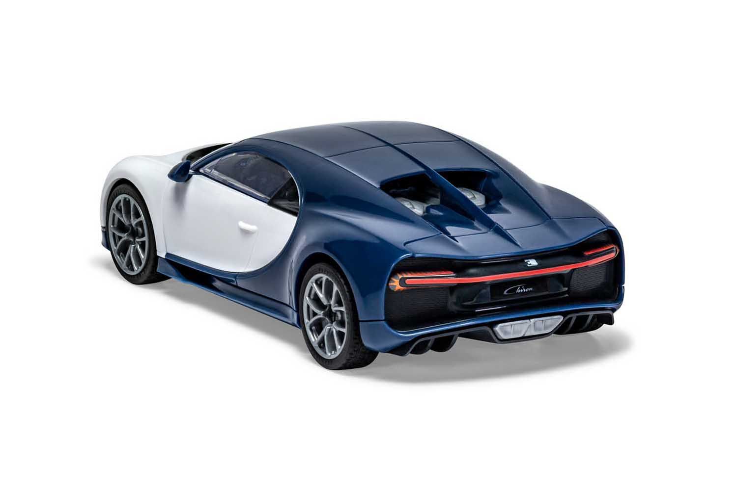 Airfix QUICK BUILD Bugatti Chiron Snap Plastic Model Car Kit J6044