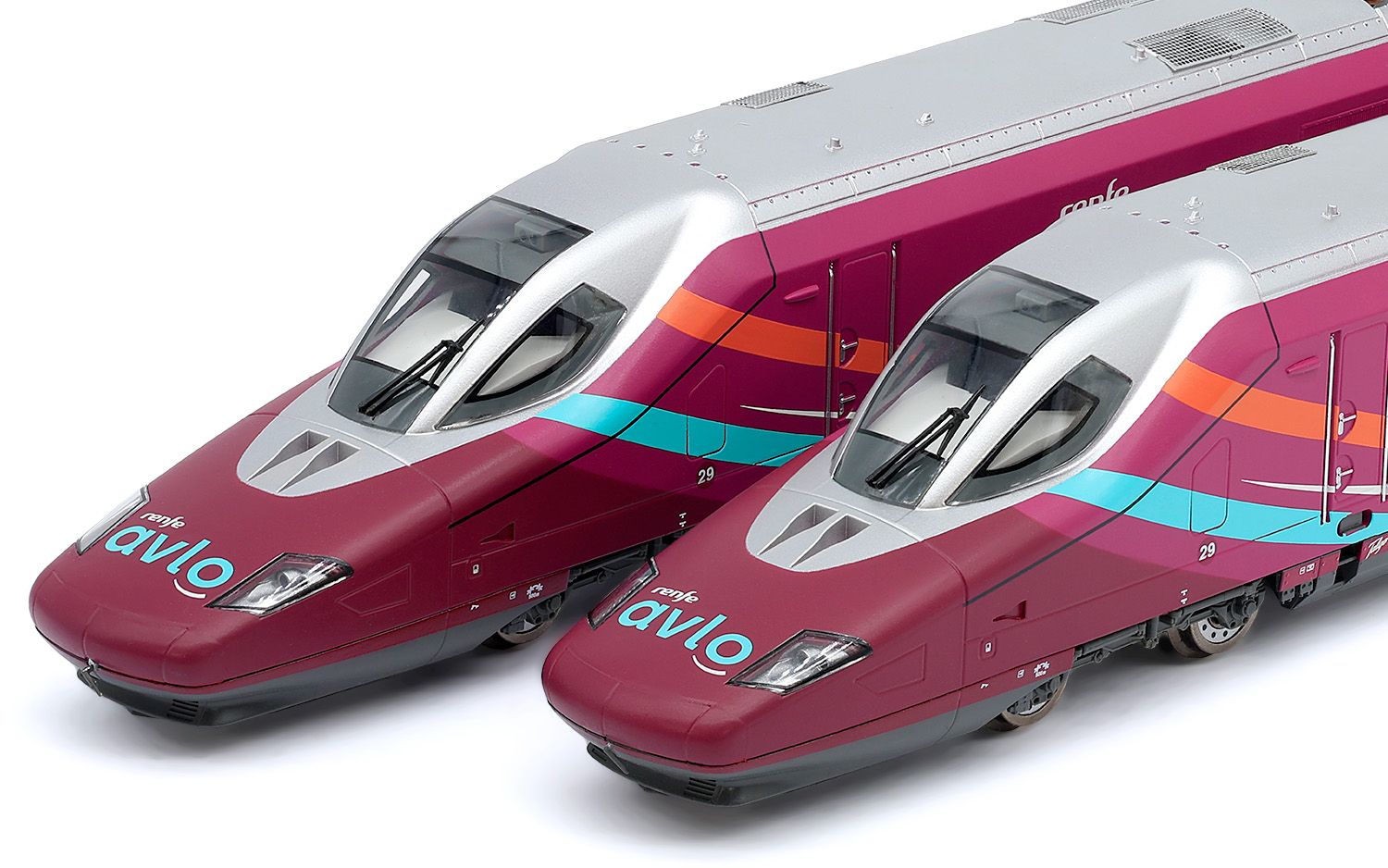 RENFE, set principal de 5 unidades del tren de alta velocidad "AVLO", decoración violeta, ép. VI
