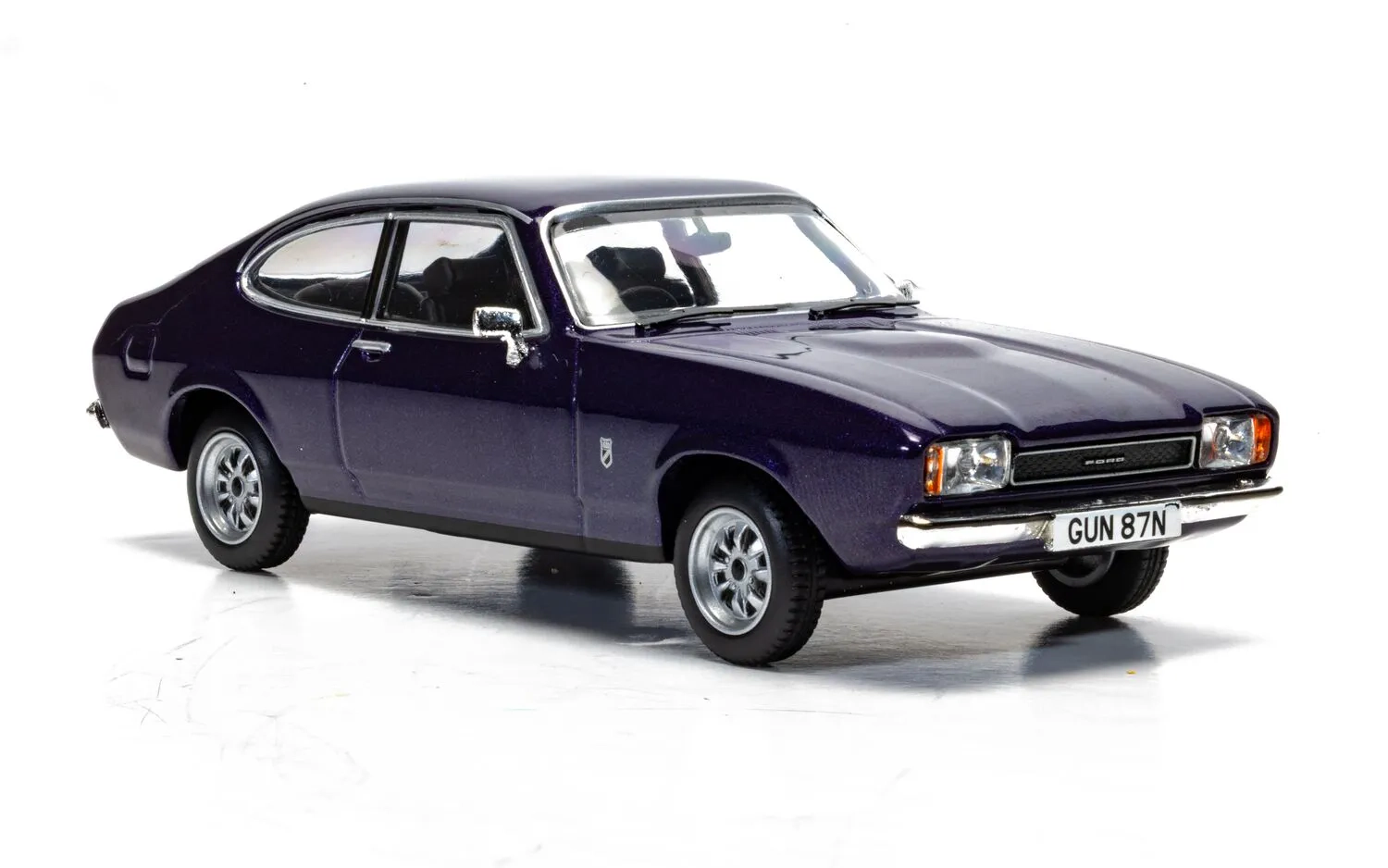 Ford Capri Mk2 1.6 XL, Purple Velvet