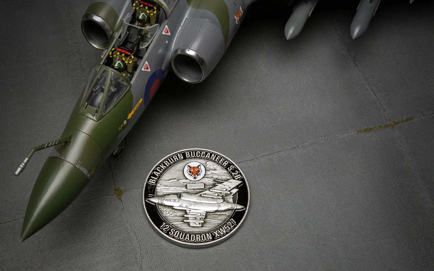 Blackburn Buccaneer S.2B + Collector's Coin