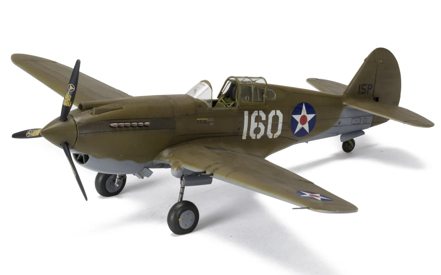 Curtiss P-40B Warhawk in 1:72 1601103 Airfix 
