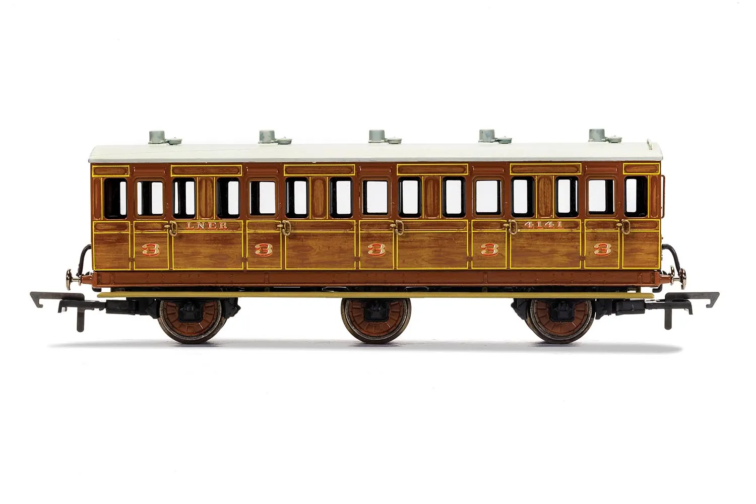 LNER, 6 Wheel Coach, 3rd Class, Fitted Lights, 4141 - Era 3