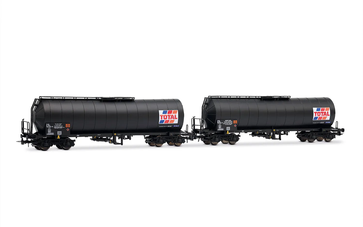 SNCF, 2-unit pack of 4-axle isolated tank wagon TOTAL France, black livery