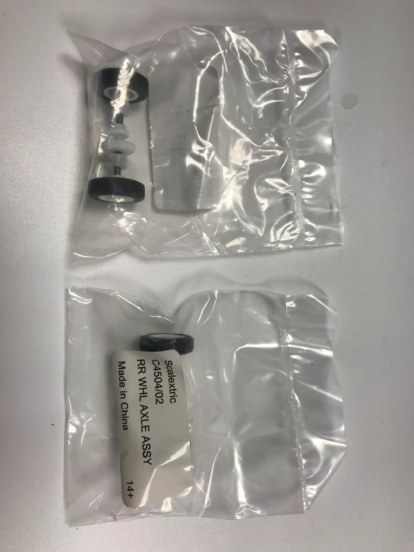 rear axle assy, RR WHL AXLE ASSY