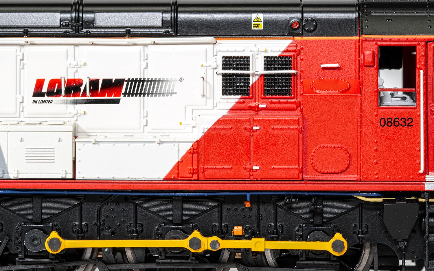 Loram, Class 08, 0-6-0, 08632 - Era 11