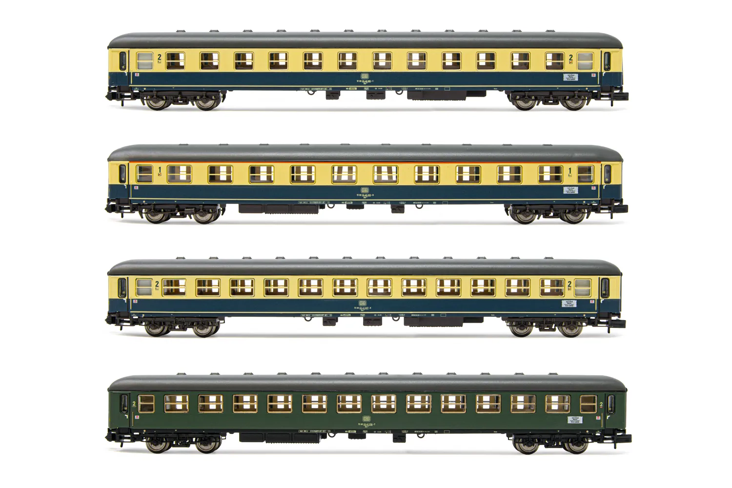 DB, 4-tlg. Set "Interzonenzug", bestehend aus 4 "m" Reisezugwagen, Ep. IV-V