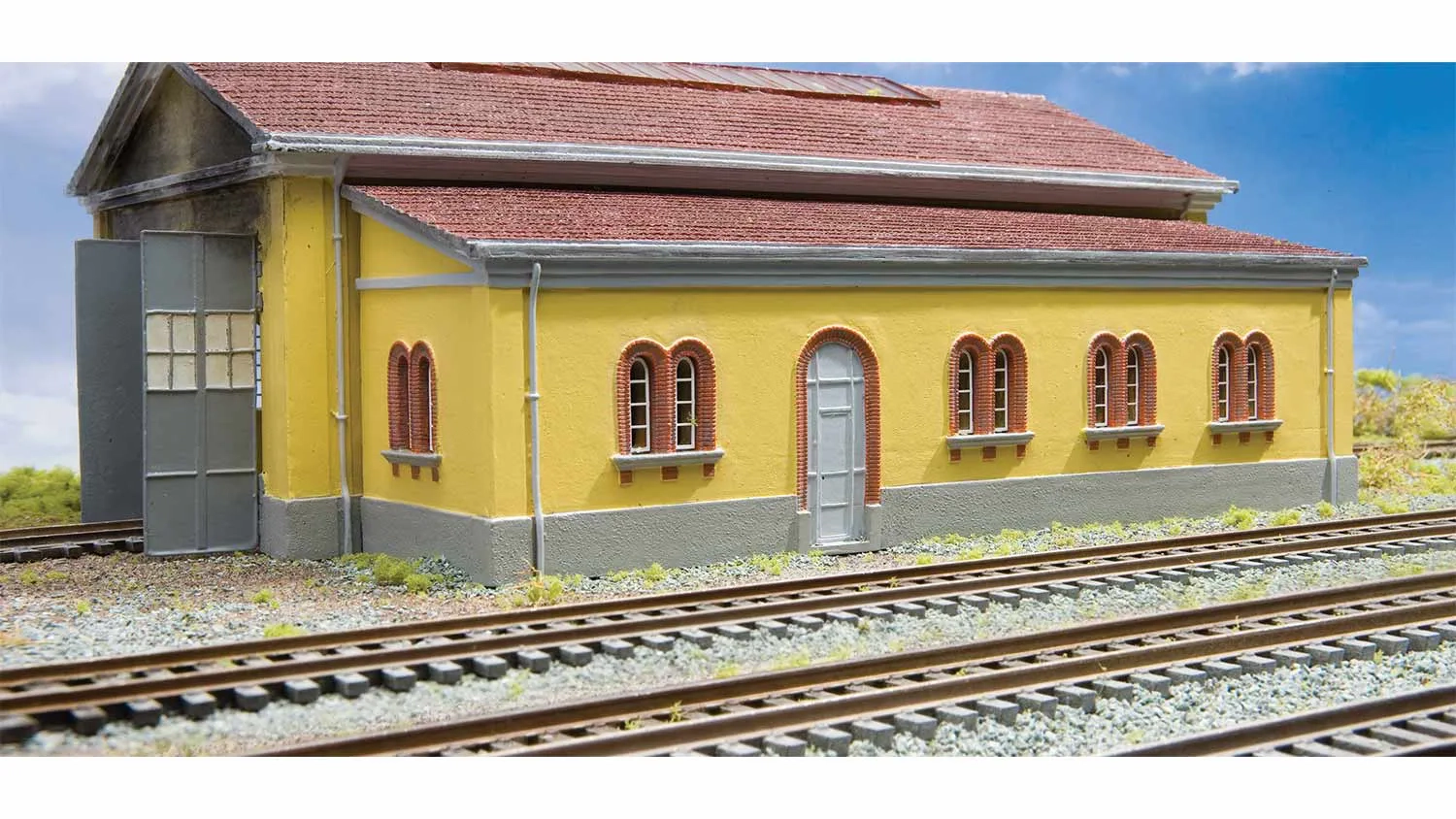 Rivarossi (H0 1:87) Extension to locomotive shed