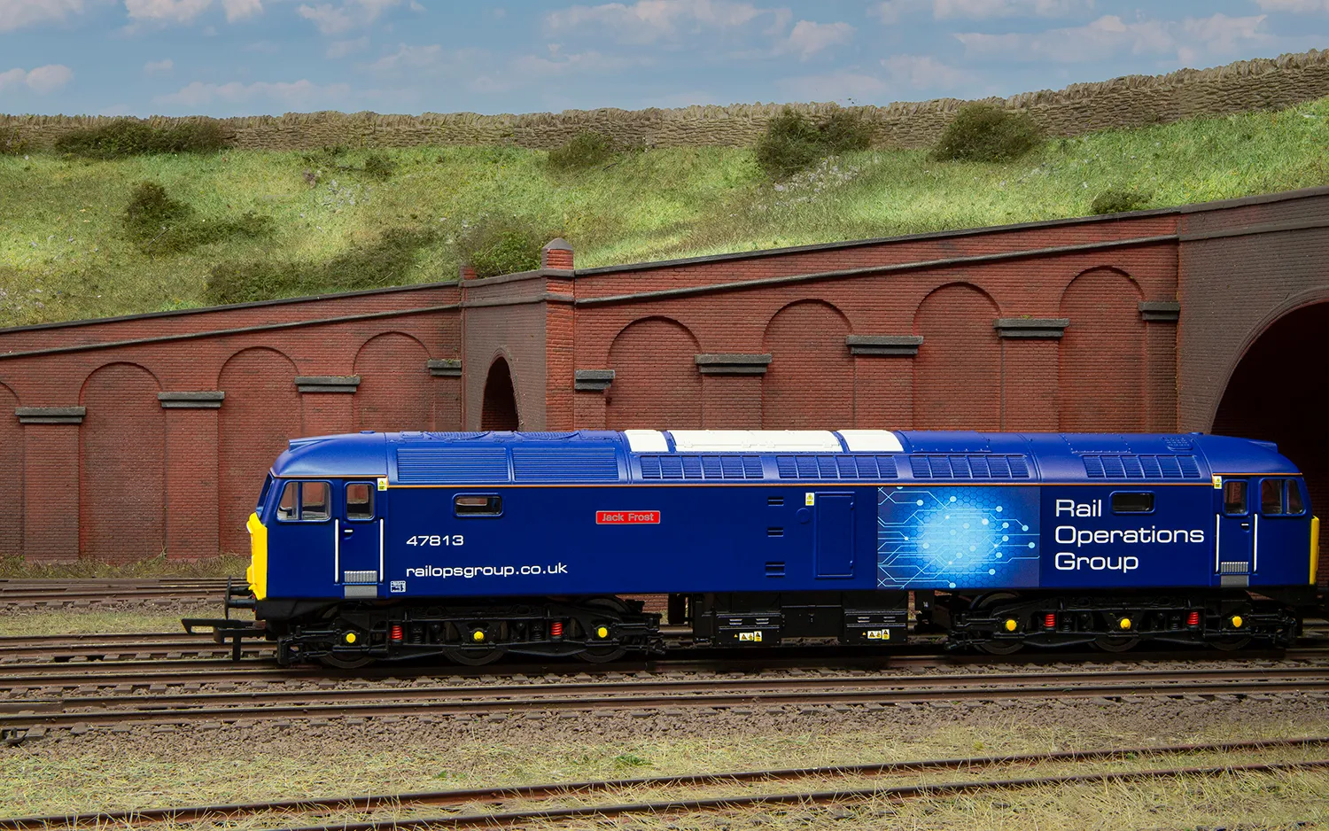 RailRoad Plus ROG, Class 47, Co-Co, 47813 ‘Jack Frost’ - Era 11