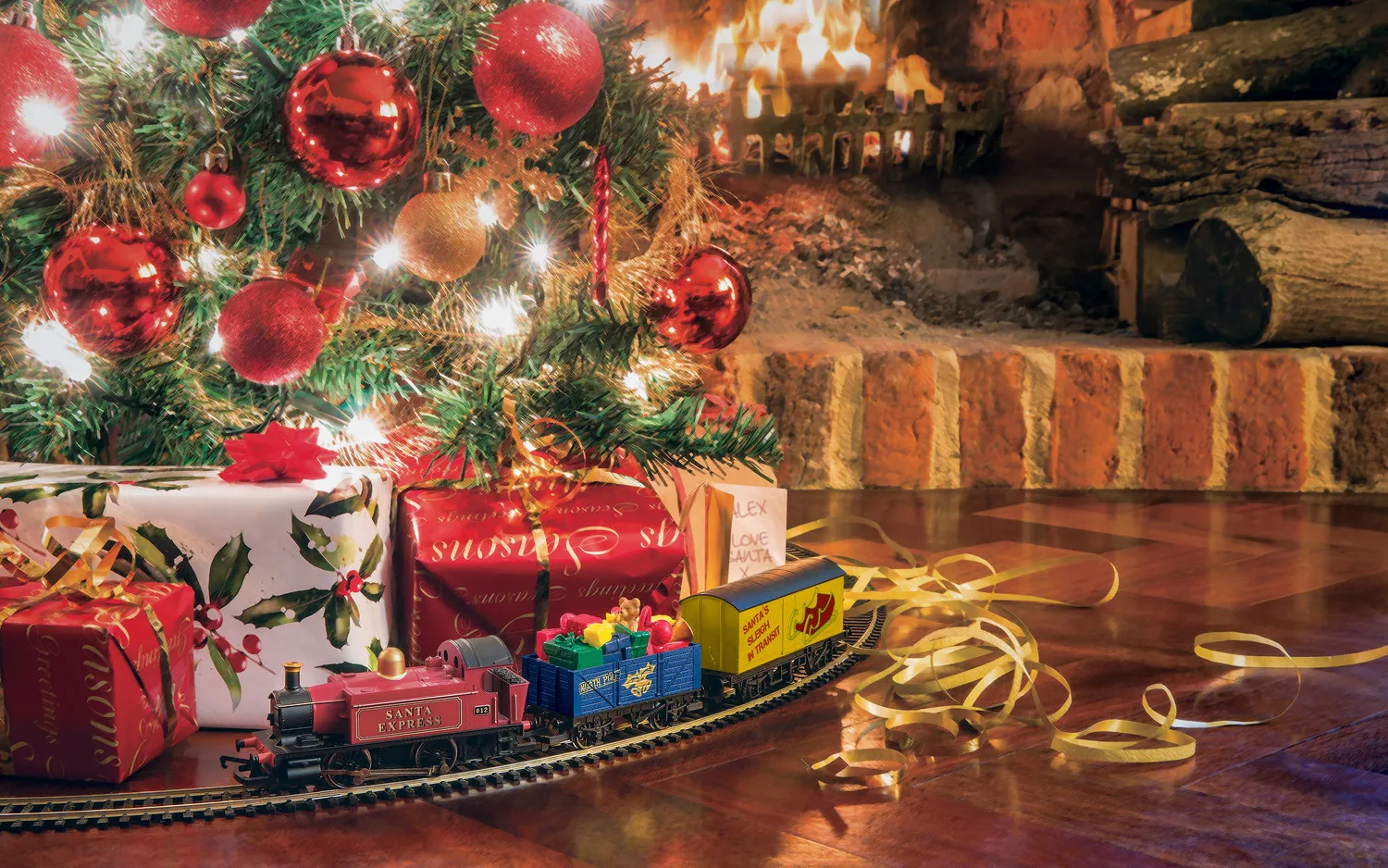 Hornby R1210 Santas Express Juego de Tren de Navidad 